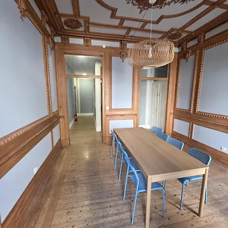 Проживание в семье Almirante Homes - 6 *